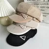 Beretten achthoekige hoeden voor vrouwen eenvoudige riem gespog Koreaanse kunstschilder petten wilde retro baret outdoor vrouwelijke casual hoed