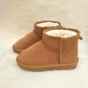 Mini U5854 Женские детские снежные ботинки сохраняют теплые горячие продажи кассические снегоступы последняя модная овчина корона