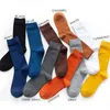 Athletic Socks 5 Pairs Business Jurk Socken Männer Ademend Winter Warm Katoenen Socken Lange Mannelijke Hohe Qualität Gelukkig Bunte Socken Für Mann L220905