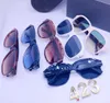 2021 Designer de mode T Lunettes de soleil de la plus haute qualité Hommes Femmes Verres polarisés UV400 Boîte en cuir Tissu Accessoires manuels Tout avec la boîte 423