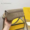 LIUS الفانيلا خياطة الجلود حقيبة الرغيف الفرنسي لون نقي كوردروي حقائب مصمم الفاخرة محفظة النساء Crossbody Hobo زر معدني