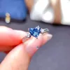 Pierścienie klastra Piękne 1.0ct Blue Mosan Diamond Pierścień S925 srebro S925