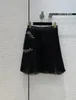 Дизайнер 2022 Юбка Женщины Осень высокая талия жемчужная вышивка леди плиссированная юбка