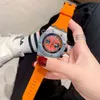 Hetzelfde horloge vrouwelijke top tien merken concept transparante sporttrend