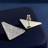 Biżuteria mody Huggie kolczyki stadninowe stal nierdzewna P Projektowanie kolczyków w kształcie kolczyka w kształcie kolczyka