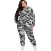 Tute taglie forti da donna Camouflage Set a due pezzi Abbigliamento donna Tuta da jogging Pantaloni Set Casual Jogger Fitness Outfit Dropshipping all'ingrosso L220905