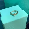 Designers ring fashion women jewelry gift luxurys Diamond Silver Rose gold rings Designer couple jewelry gifts Simple personalized8350110