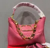 Perçin tasarım stili serseri çanta yüksek kaliteli moda klasik atmosfer çanta büyük kapasiteli lüks zarif çanta birden fazla renk mevcuttur