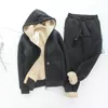 Women's Tracksuits Sports and leisure suit winter lamb wool plus velvet thickening simple thin longsleeved hooded short coat sweatpants 220905