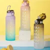 Vattenflaskor 1 liters motivationsflaska munstycke med tidsmarkör Läcktät sport för gymcampingtur