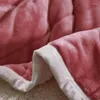 담요 겨울 3 층 퀼트 양털 침대 및 소파에 성인 양면 담요를 던져 슈퍼 따뜻한 두꺼운 푹신한 덮개