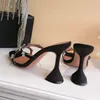 Amina Muaddi Lily fleur cristal embelli sangle pantoufles mules Chaussures de soirée Strass Satin femmes talons Designers de luxe sandales à talons chaussures d'usine
