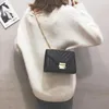 Avondtassen damestas schouderketting vrouwelijk crossbody schattige mini pu mode vierkant kleine zwarte portemonnees shopper