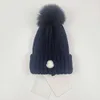 Chapéu pompom de pele de malha designer de moda boné de caveira letras gorro masculino e feminino caxemira unissex bola de cabelo colorida de alta qualidade