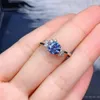 Anelli a grappolo con anello con diamante Mossan blu da 1,0 CT Classe VVS1 di chiarezza con GIA per donne scintillanti di fidanzamento