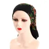 Шарфы русский ретро -ретро -цветочный шарф этнический стиль маленький квадратный головец.
