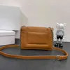 Lüks omuz çantaları zincir crossbody çanta tasarımcı çanta kadınlar cowhide yastıklı çanta çapraz gövde debriyaj bayan cüzdan 220902