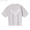 Designer Fashion Wests Luxury T Shirt Three Party Joint Name Peace Dove Printed Mens and Womens Tshirt Yzys tröja svart