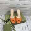 Sandales Designer Femmes Pantoufles Diapositives Talons Hauts Luxe Serpent Peau D'agneau Appartements En Cuir Caoutchouc Sandale Gelée Chaussures Peu Profondes Tongs