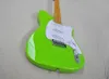 6 Strings Zielona gitara elektryczna z przetwornikami SSS Żółta podramka klonu można dostosować zgodnie z żądaniem