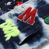 Moda gevşek erkek rozeti işlemeli denim yelek motobiker mavi kolsuz ceket retro motosiklet metal kaya sokak yelek