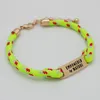 Pulseras con dijes, pulsera verde fluorescente de cuerda de nailon y algodón a la moda para mujeres y hombres, brazalete delicado de tres colores, joyería 2022 A060