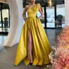 Robes De Soirée Élégantes Jaune Une Épaule Arc De Bal De Bal Avec Des Poches 2022 Sexy Côté Haute Fente A-ligne Longue Robe De Soirée Formelle Vestidos GB0906