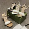 Luxury High Heels Leather Sandal Suede Mid-heel 7-11 cm Women Designer Sandaler Summer Beach Sexig skor Storlek 35-40