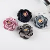 Faux Floral Greenery 5Pcs Rose Flower Corea Fai da te Accessori abbinati a doppio colore Accessori di abbigliamento Orecchini a fiore in tessuto a forcina J220906