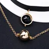 Collier ras du cou avec pendentif boule blanche et noire pour femmes, accessoires de bijoux en Imitation cuir