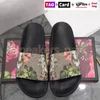 Designer tofflor glider män kvinnor tofflor med låda damm väska orm tryck glid sommar sandaler strand toffel platt plattform klassiker sandal sneaker storlek 35-45