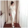 Feminino feminino 2022 Summer Hooded Ladies Suits Moda Sporting Suit Set Coreia Top Top e calça roupas juvenis para mulheres 1259