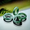 Bagues de cluster Mode Hommes et Femmes Couple Modèles Boutique Jade A Cargo Oil Green Ring