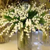 Finto floreale verde artificiale fiori bianchi decorazione della casa gigli finti mini babybreath fiori piccolo gypsophila fiore di plastica per il giardino di nozze J220906