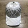 2020 التطريز قبعة الكرة الرياضية Caps Caps Trucker Sun Hats Sports Men Women Mesh Visor Snapbacks Hat330n