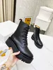 Designer Autumn Winter Boots Brand Fashion Women Boot Black Multi-Style Thick Sole Ankle Buckle Lace-Up Flats slip-on Street All-Match läderskor