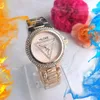 Triángulo de lujo Reloj clásico para mujer Diamantes Dial Anillo de bisel 34 mm Marca de moda Movimiento de cuarzo Reloj para mujer Reloj de pulsera resistente al agua de acero inoxidable