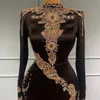 2023 Black Prom Dresses 아랍어 ASO ASO EBI 무슬림 레이스 구슬 크리스탈 긴 슬리브 저녁 공식 파티 두 번째 리셉션 약혼 가운 GB0906