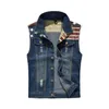 Gilets masculins en denim en denim en denim homme d'automne model drapeau national imprime sans manches jeans bleu veste homme vintage grand taille de cow-boy