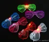 LED Rave Toy flash Shutter occhiali party decorare bicchieri di plastica pentagramma quadrato amore trifoglio giocattoli emettitori di luce regali