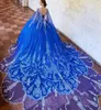 2023 nowe sukienki Quinceanera Vestido de Debutante Para 15 Anos Royal Blue With Cape Lace Applique cekin meksykańskie dziewczyny XV suknie BC14396 GB0906