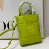 Totes Mini Weave Tote Bag Women Designer Handbag Bucket Shoulder Crossbody Bags Shopper Ladies Handbags Weave Purses 220719