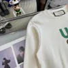 디자이너 탑 버전 까마귀 수제 GU 2022 가을과 겨울 새 새 자수 베어 프린트 로고 남자와 여자 같은 둥근 목 스웨터
