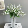 Faux blommor grönare 6 st vit konstgjord plastblomma liljan i dalen bukett bröllop hem bord center dekoration tillbehör falsk växt j220906