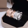 Högkvalitativ modering Titanium Steel Black White Ceramics Rings Silver Rose Gold Ring Finger Gift for Girl Jewelry S2306689390