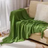 Одеяла Battilo плед, бросающая кровать, супер мягкая густая теплая с кисточкой на домашних условиях
