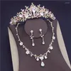 Set di gioielli da sposa Fiore barocco Cristallo nuziale per le donne Set di orecchini con collana e corona di strass di lusso