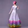Porter des costumes de performance de danse folklorique classique féminine robe de flamenco vêtements de salle de bal moderne pour les femmes vo1062