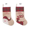 Weihnachtsdekorationen Plaid Santa Claus Elk Socken Festival liefert super dicke rote, praktische Geschenktüte Strümpfe