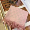 Snygg dam Cashmere Scarf Klassisk helbokstav designerscarf Mjuk Smidig Varm Wraps Med Tag Höst Vinter Lång Sjal Kvalitetspresent måste-ha 6 stilar